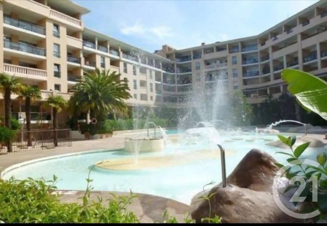 Appartement &agrave; louer - 2 pi&egrave;ces - 27,58 m2 - Cannes - 06 - PROVENCE-ALPES-COTE-D-AZUR