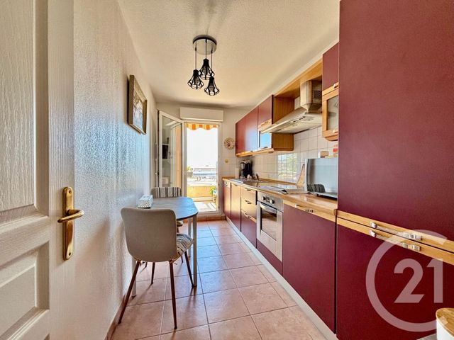 Appartement F3 &agrave; vendre - 3 pi&egrave;ces - 60,01 m2 - Cannes La Bocca - 06 - PROVENCE-ALPES-COTE-D-AZUR