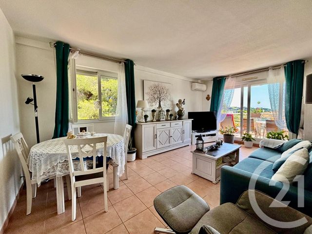 Appartement F3 &agrave; vendre - 3 pi&egrave;ces - 60,01 m2 - Cannes La Bocca - 06 - PROVENCE-ALPES-COTE-D-AZUR