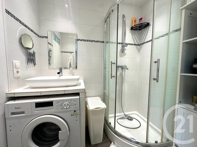 Appartement F1 &agrave; louer - 1 pi&egrave;ce - 30,48 m2 - Le Cannet - 06 - PROVENCE-ALPES-COTE-D-AZUR