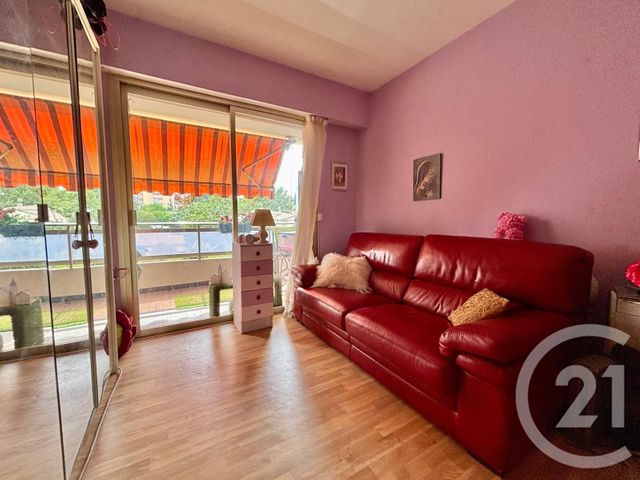 Appartement F2 &agrave; vendre - 2 pi&egrave;ces - 47,24 m2 - Le Cannet - 06 - PROVENCE-ALPES-COTE-D-AZUR