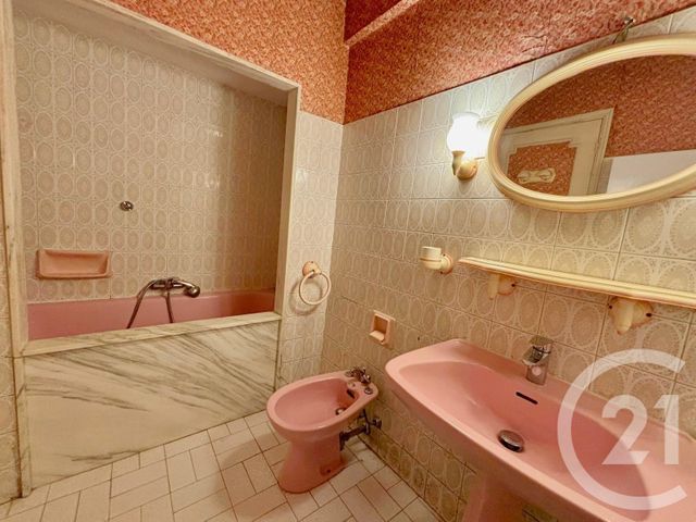 Appartement F2 &agrave; vendre - 2 pi&egrave;ces - 57,56 m2 - Le Cannet - 06 - PROVENCE-ALPES-COTE-D-AZUR