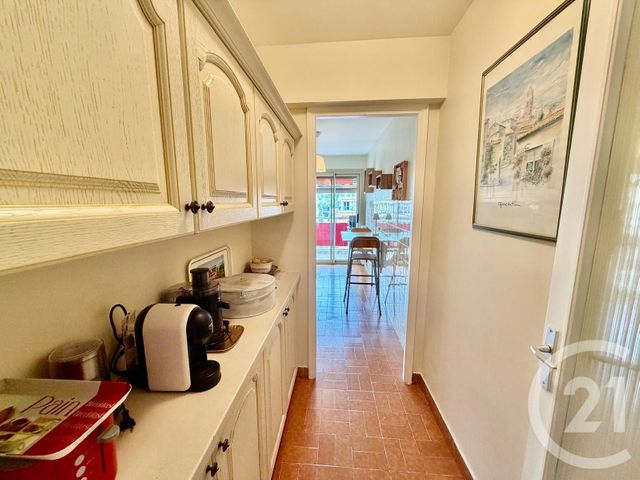 Appartement F3 &agrave; vendre - 3 pi&egrave;ces - 76,18 m2 - Le Cannet - 06 - PROVENCE-ALPES-COTE-D-AZUR