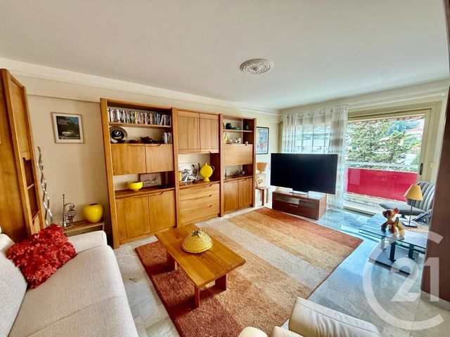Appartement F3 &agrave; vendre - 3 pi&egrave;ces - 76,18 m2 - Le Cannet - 06 - PROVENCE-ALPES-COTE-D-AZUR