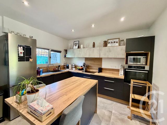 Maison &agrave; vendre - 4 pi&egrave;ces - 97,96 m2 - Le Cannet - 06 - PROVENCE-ALPES-COTE-D-AZUR