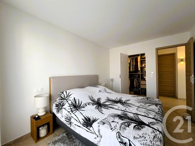 Appartement F3 &agrave; vendre - 3 pi&egrave;ces - 74,01 m2 - Le Cannet - 06 - PROVENCE-ALPES-COTE-D-AZUR