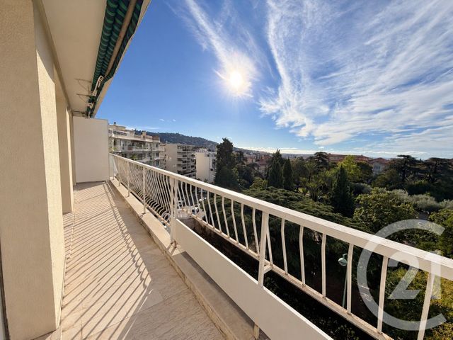 Appartement F3 &agrave; vendre - 3 pi&egrave;ces - 74,01 m2 - Le Cannet - 06 - PROVENCE-ALPES-COTE-D-AZUR