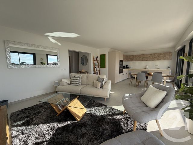 Appartement F3 &agrave; vendre - 3 pi&egrave;ces - 74,01 m2 - Le Cannet - 06 - PROVENCE-ALPES-COTE-D-AZUR