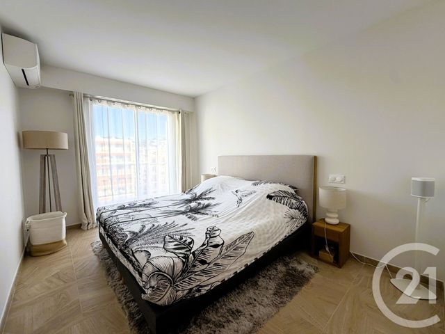 Appartement F3 &agrave; vendre - 3 pi&egrave;ces - 74,01 m2 - Le Cannet - 06 - PROVENCE-ALPES-COTE-D-AZUR