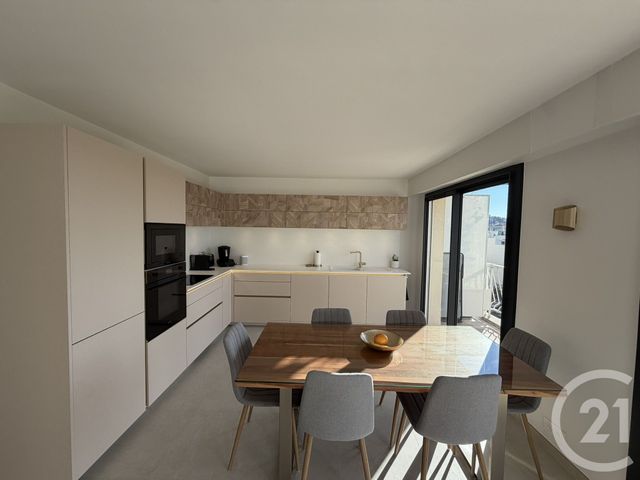 Appartement F3 &agrave; vendre - 3 pi&egrave;ces - 74,01 m2 - Le Cannet - 06 - PROVENCE-ALPES-COTE-D-AZUR
