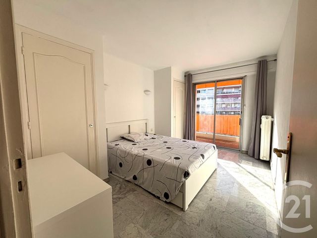 Appartement F3 &agrave; louer - 3 pi&egrave;ces - 69,48 m2 - Le Cannet - 06 - PROVENCE-ALPES-COTE-D-AZUR