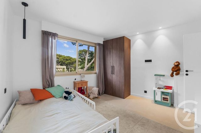 Appartement F3 &agrave; vendre - 3 pi&egrave;ces - 86,52 m2 - Le Cannet - 06 - PROVENCE-ALPES-COTE-D-AZUR