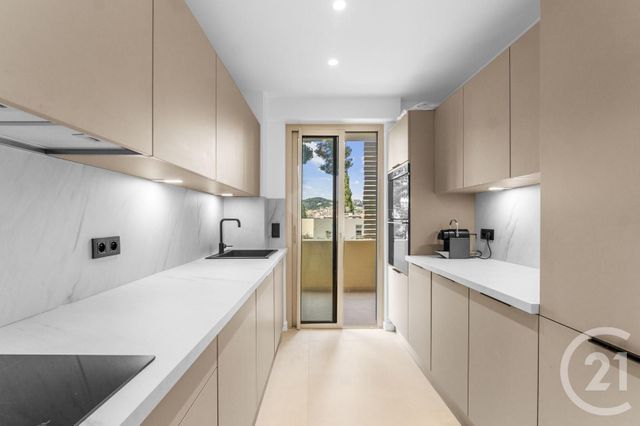Appartement F3 &agrave; vendre - 3 pi&egrave;ces - 86,52 m2 - Le Cannet - 06 - PROVENCE-ALPES-COTE-D-AZUR