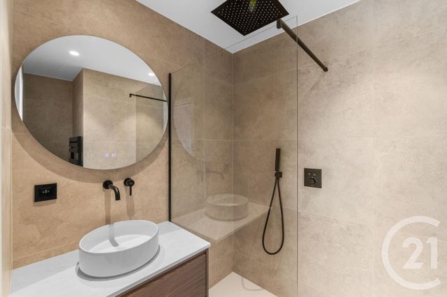 Appartement F3 &agrave; vendre - 3 pi&egrave;ces - 86,52 m2 - Le Cannet - 06 - PROVENCE-ALPES-COTE-D-AZUR