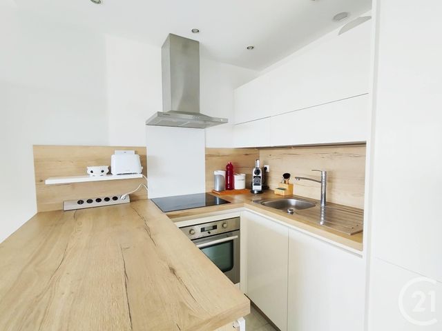 Appartement F2 &agrave; louer - 2 pi&egrave;ces - 33,02 m2 - Mandelieu La Napoule - 06 - PROVENCE-ALPES-COTE-D-AZUR