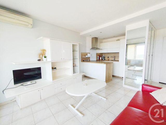 Appartement F2 &agrave; louer - 2 pi&egrave;ces - 33,02 m2 - Mandelieu La Napoule - 06 - PROVENCE-ALPES-COTE-D-AZUR