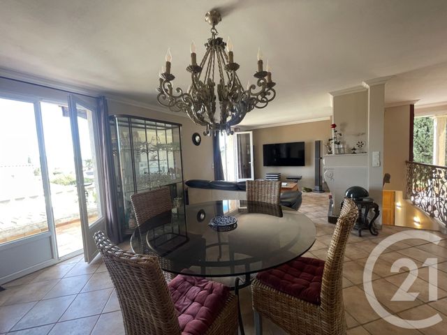 Maison à vendre - 4 pièces - 123 m2 - Cogolin - 83 - PROVENCE-ALPES-COTE-D-AZUR