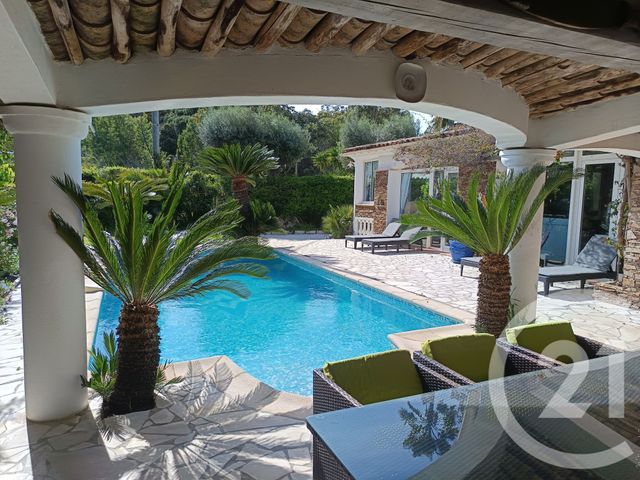 Maison à vendre - 4 pièces - 134 m2 - Ste Maxime - 83 - PROVENCE-ALPES-COTE-D-AZUR