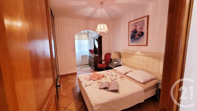 Maison à vendre - 4 pièces - 134 m2 - Ste Maxime - 83 - PROVENCE-ALPES-COTE-D-AZUR