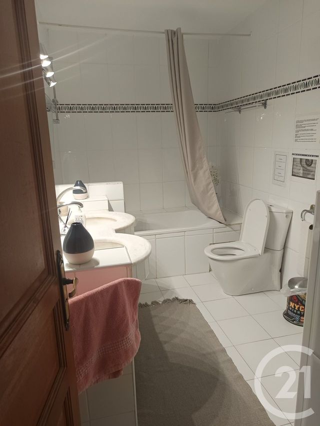 Maison à vendre - 4 pièces - 134 m2 - Ste Maxime - 83 - PROVENCE-ALPES-COTE-D-AZUR