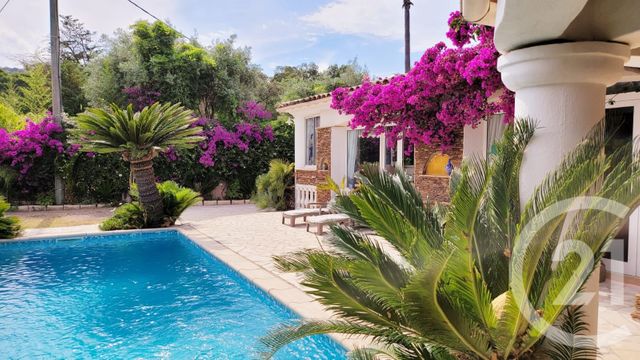 Maison à vendre - 4 pièces - 134 m2 - Ste Maxime - 83 - PROVENCE-ALPES-COTE-D-AZUR