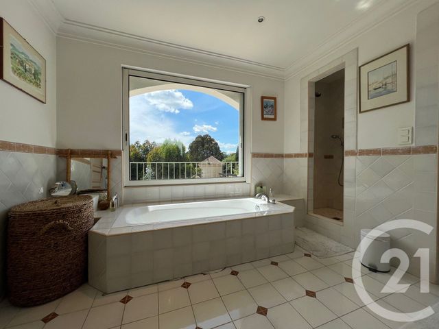 Maison à vendre - 9 pièces - 350 m2 - Grimaud - 83 - PROVENCE-ALPES-COTE-D-AZUR