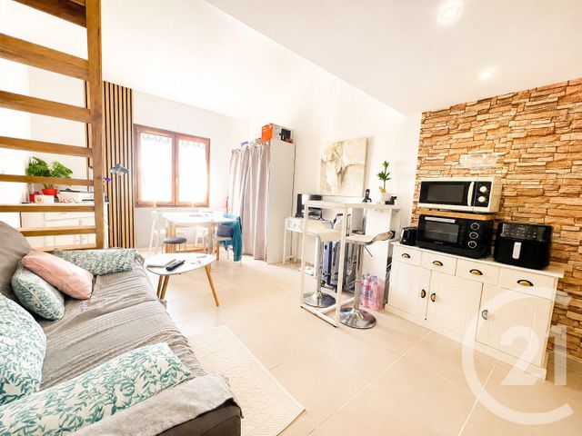 Appartement F2 &agrave; vendre - 2 pi&egrave;ces - 29,70 m2 - Le Plan De La Tour - 83 - PROVENCE-ALPES-COTE-D-AZUR