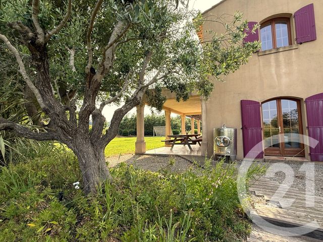 Maison à vendre - 6 pièces - 250 m2 - Cogolin - 83 - PROVENCE-ALPES-COTE-D-AZUR