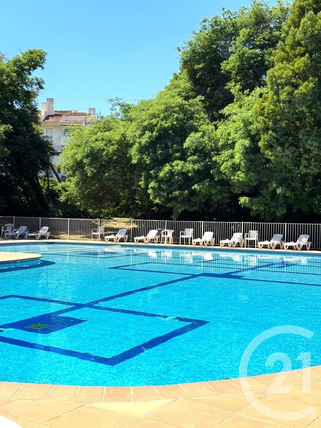 Appartement Studio &agrave; vendre - 1 pi&egrave;ce - 25 m2 - St Tropez - 83 - PROVENCE-ALPES-COTE-D-AZUR