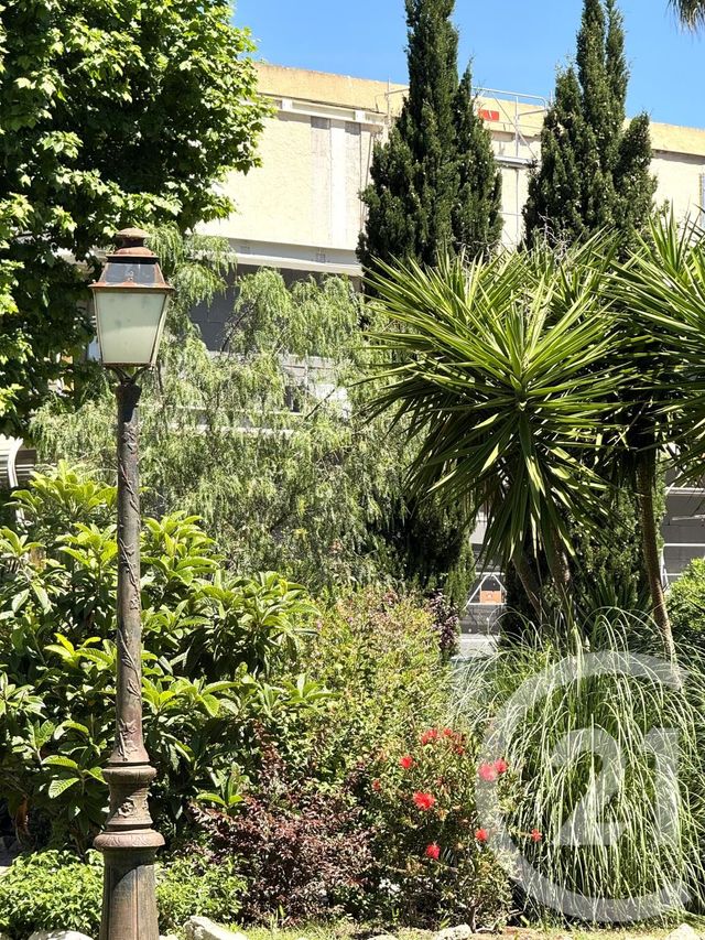 Appartement Studio &agrave; vendre - 1 pi&egrave;ce - 25 m2 - St Tropez - 83 - PROVENCE-ALPES-COTE-D-AZUR