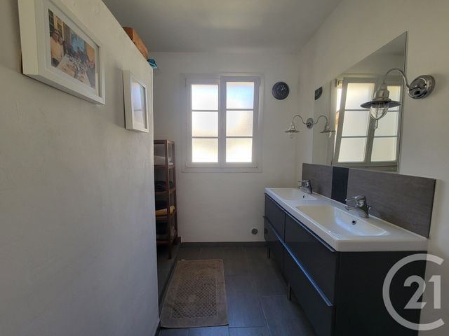 Maison à vendre - 4 pièces - 148 m2 - La Mole - 83 - PROVENCE-ALPES-COTE-D-AZUR