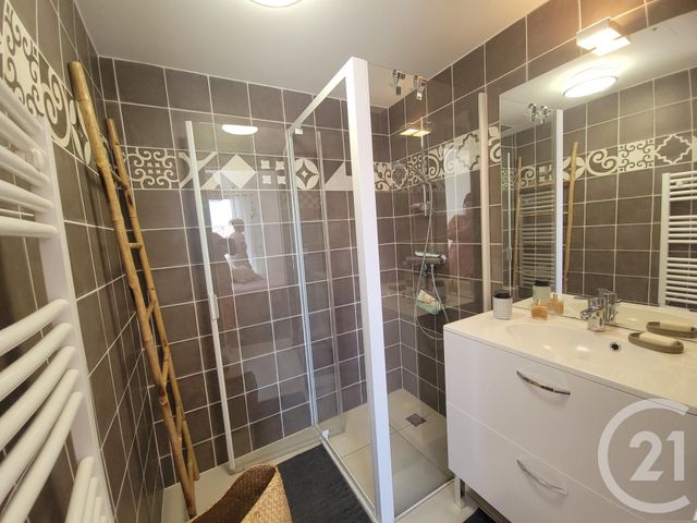 Appartement Duplex à vendre - 3 pièces - 60,56 m2 - Grimaud - 83 - PROVENCE-ALPES-COTE-D-AZUR