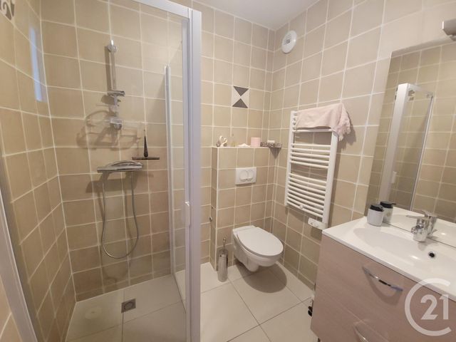 Appartement Duplex à vendre - 3 pièces - 60,56 m2 - Grimaud - 83 - PROVENCE-ALPES-COTE-D-AZUR