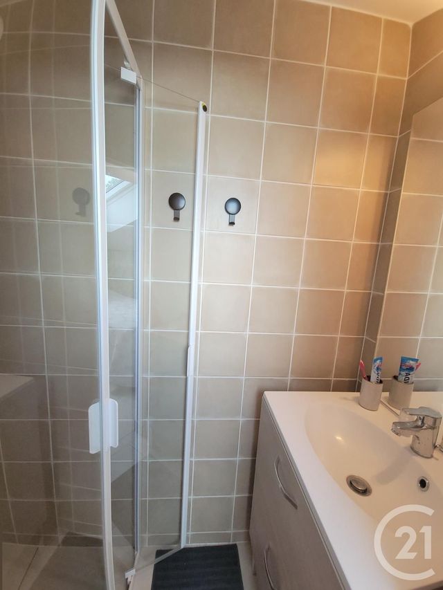 Appartement Duplex à vendre - 3 pièces - 60,56 m2 - Grimaud - 83 - PROVENCE-ALPES-COTE-D-AZUR