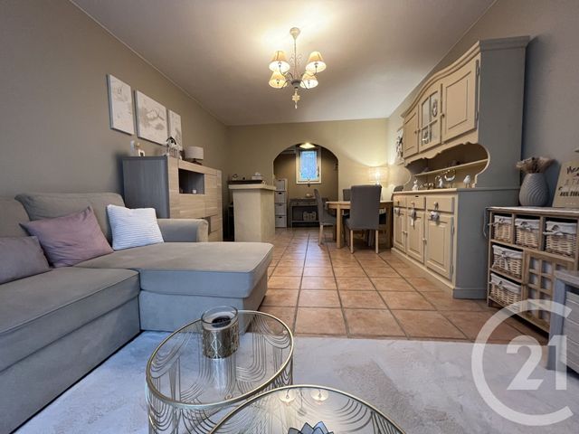 Appartement F4 &agrave; vendre - 4 pi&egrave;ces - 82 m2 - Grimaud - 83 - PROVENCE-ALPES-COTE-D-AZUR