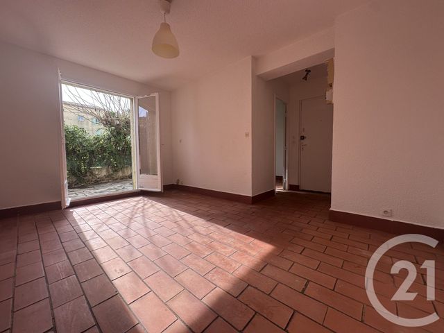 Appartement Studio &agrave; vendre - 1 pi&egrave;ce - 27,01 m2 - Cogolin - 83 - PROVENCE-ALPES-COTE-D-AZUR