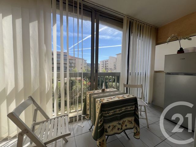 Appartement F2 &agrave; vendre - 2 pi&egrave;ces - 31 m2 - Ste Maxime - 83 - PROVENCE-ALPES-COTE-D-AZUR