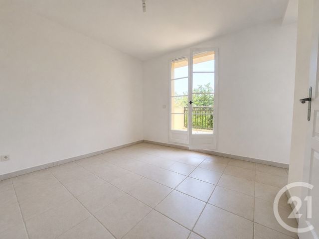 Appartement T3 &agrave; vendre - 3 pi&egrave;ces - 73,08 m2 - Grimaud - 83 - PROVENCE-ALPES-COTE-D-AZUR