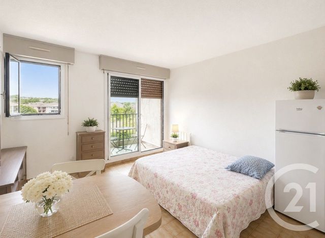 Appartement Studio &agrave; vendre - 1 pi&egrave;ce - 21 m2 - Ste Maxime - 83 - PROVENCE-ALPES-COTE-D-AZUR