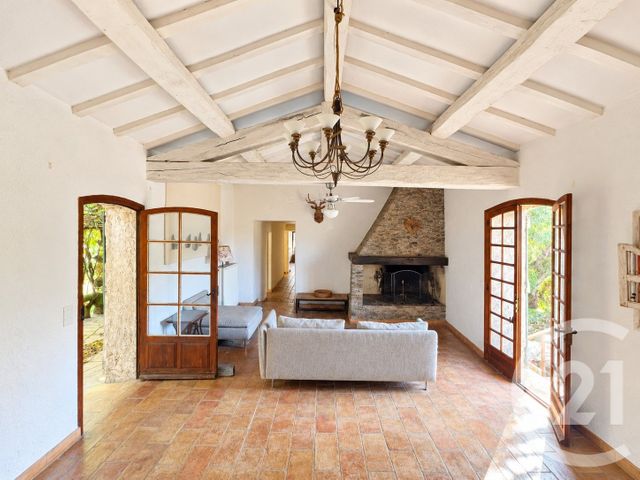 Maison &agrave; vendre - 5 pi&egrave;ces - 170,43 m2 - La Mole - 83 - PROVENCE-ALPES-COTE-D-AZUR