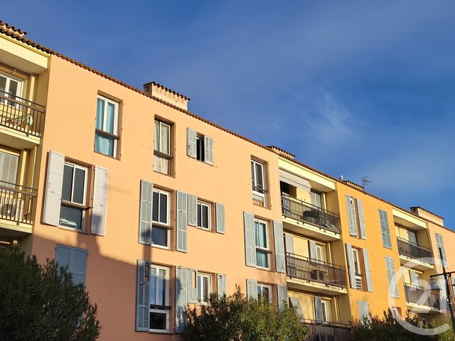 Appartement T2 à vendre - 2 pièces - 49,67 m2 - St Tropez - 83 - PROVENCE-ALPES-COTE-D-AZUR