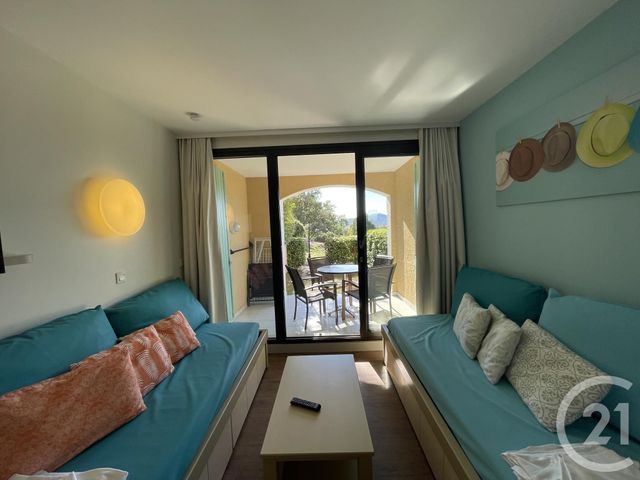 Appartement T2 à vendre - 2 pièces - 22,43 m2 - Grimaud - 83 - PROVENCE-ALPES-COTE-D-AZUR