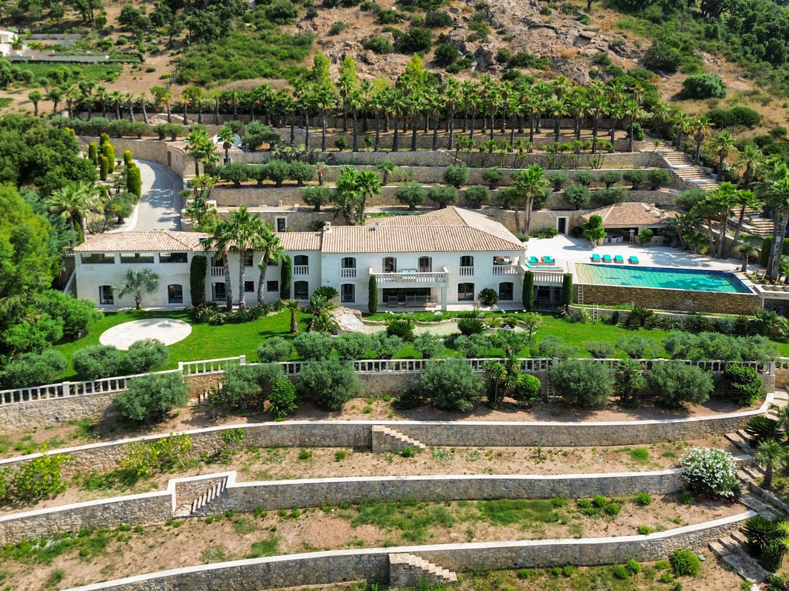 maison  - GRIMAUD- 83