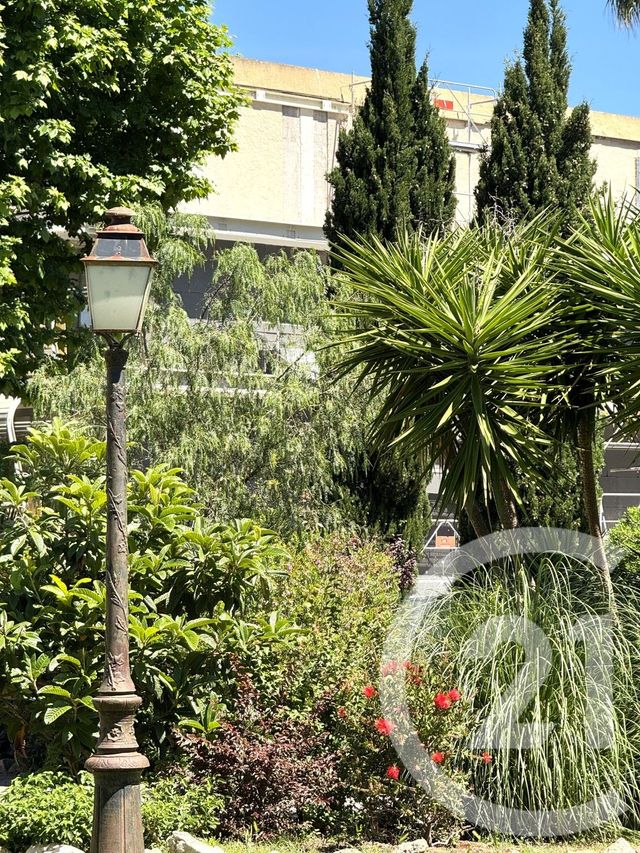 Appartement Studio &agrave; vendre - 1 pi&egrave;ce - 25 m2 - St Tropez - 83 - PROVENCE-ALPES-COTE-D-AZUR