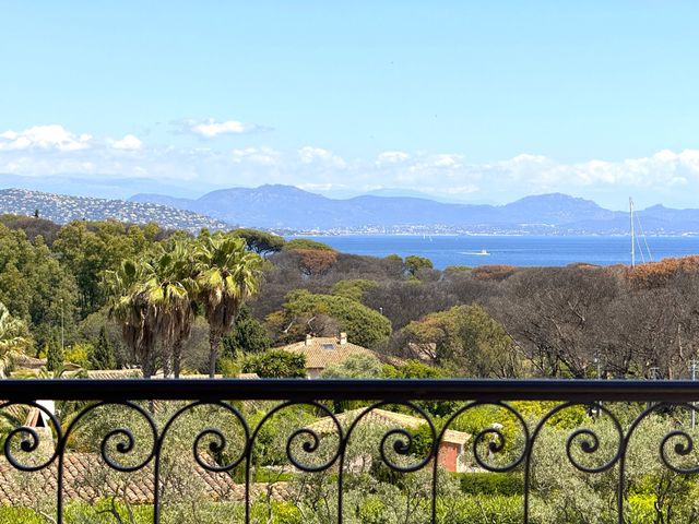 Maison à vendre - 10 pièces - 320 m2 - St Tropez - 83 - PROVENCE-ALPES-COTE-D-AZUR