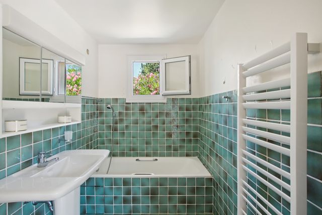 Maison à vendre - 5 pièces - 157 m2 - Gassin - 83 - PROVENCE-ALPES-COTE-D-AZUR