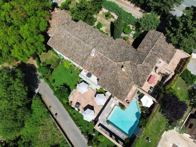 Maison à vendre - 9 pièces - 350 m2 - Grimaud - 83 - PROVENCE-ALPES-COTE-D-AZUR