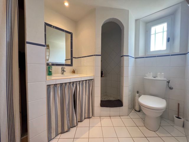 Maison à vendre - 9 pièces - 350 m2 - Grimaud - 83 - PROVENCE-ALPES-COTE-D-AZUR