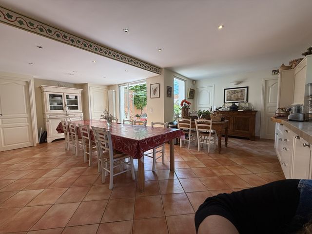 Maison à vendre - 9 pièces - 350 m2 - Grimaud - 83 - PROVENCE-ALPES-COTE-D-AZUR