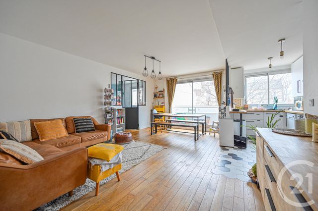 Appartement a vendre  - 5 pièce(s) - 105.6 m2 - Surfyn